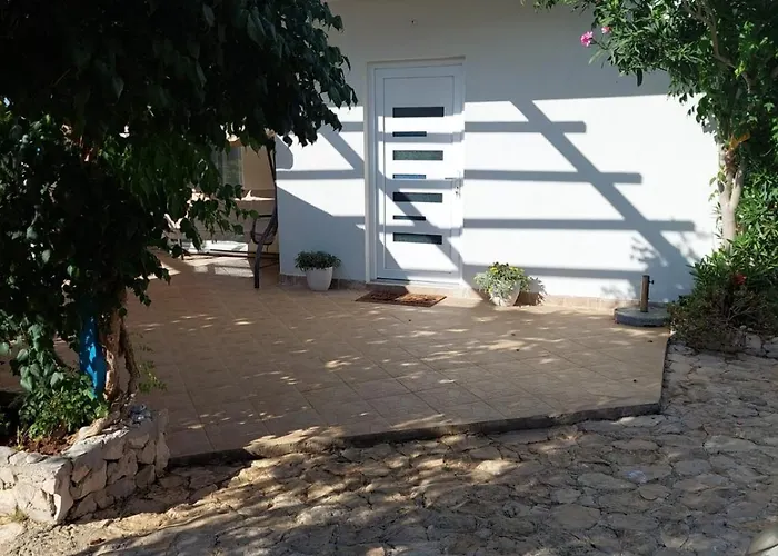 Tiname Hébergement de vacances *